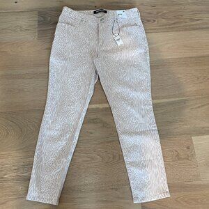 🎉HOST PICK🎉Express Cream and Tan Ankle Legging Mid Rise Size 14 NWT